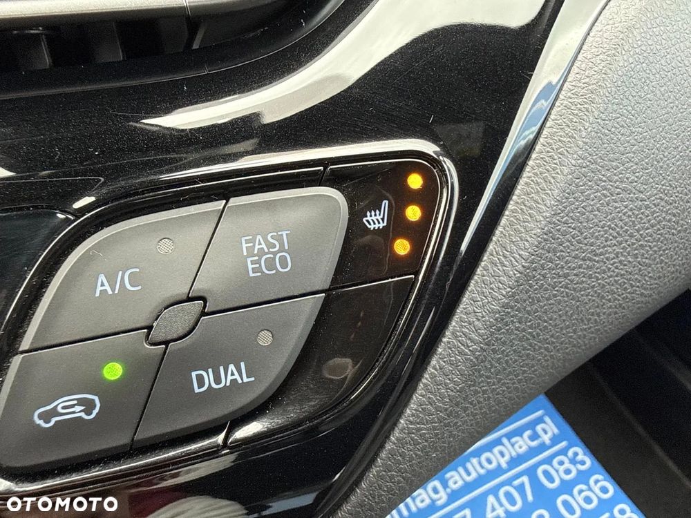 Toyota C-HR 1.8 Hybrid Dynamic - 29