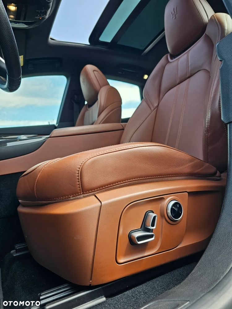 Maserati Levante MHEV GT - 11