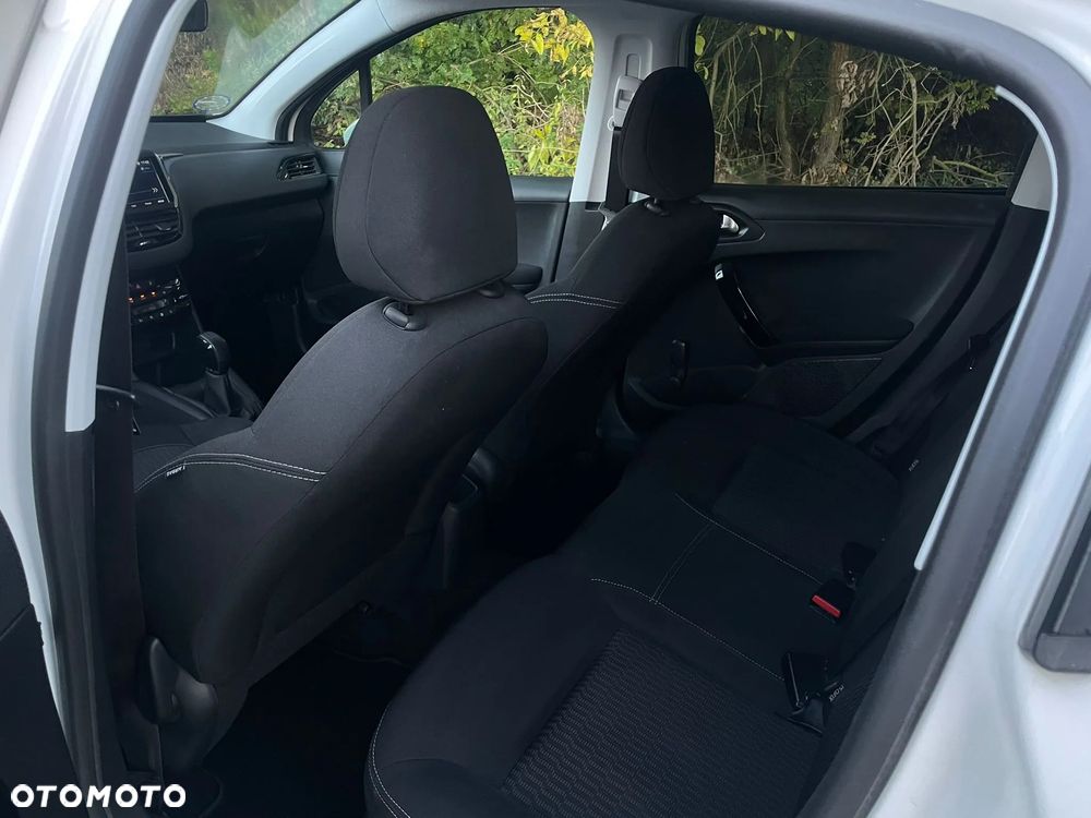 Peugeot 208 PureTech 82 Start & Stop Active - 14