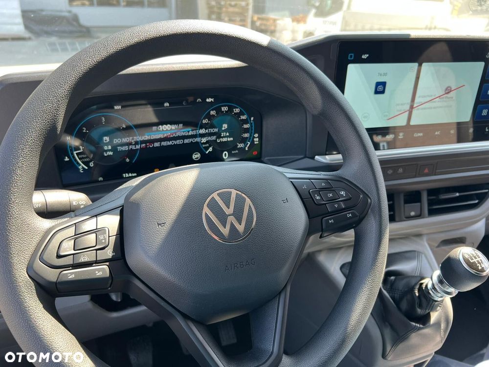 Volkswagen Transporter Furgon silnik: 2,0 l TDI 150 KM / skrzynia biegów: 6-biegowa manualna rozstaw osi: 3500 mm - 16