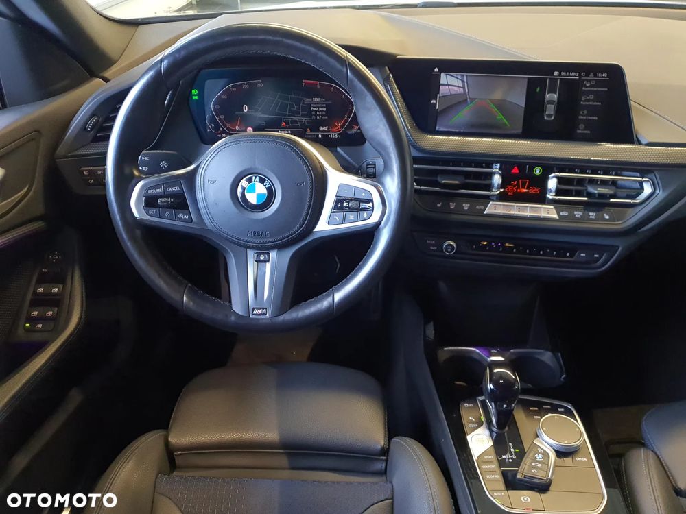 BMW Seria 2 218i M Sport - 24