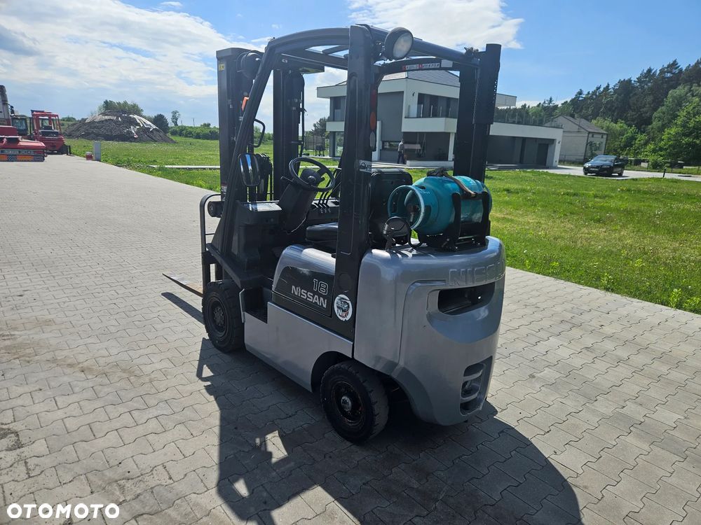 Nissan PD01A18PQ - 5