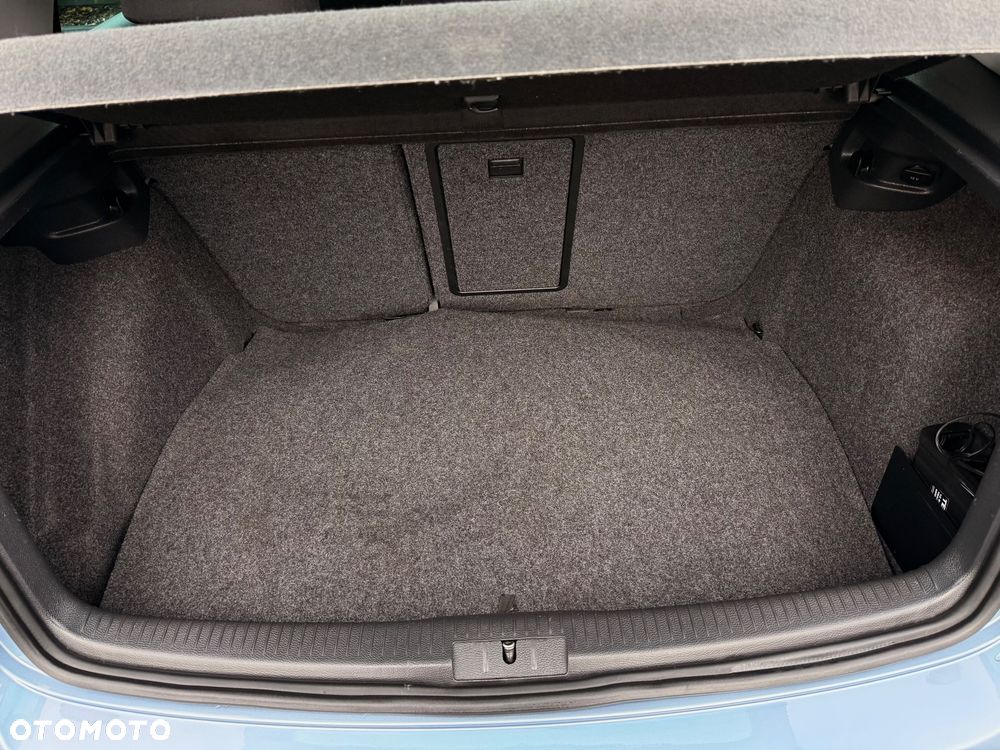 Volkswagen Golf 1.4 TSI Style - 17