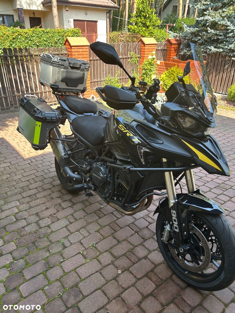 QJMOTOR 900 S - 1