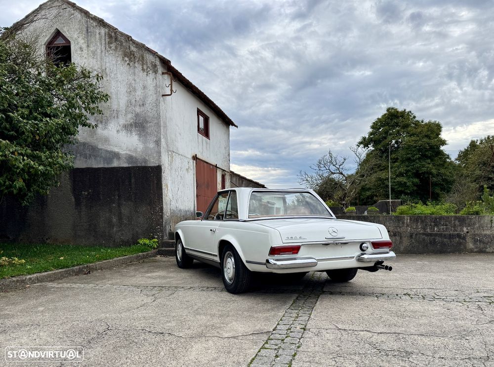 Mercedes-Benz SL 230 - 9