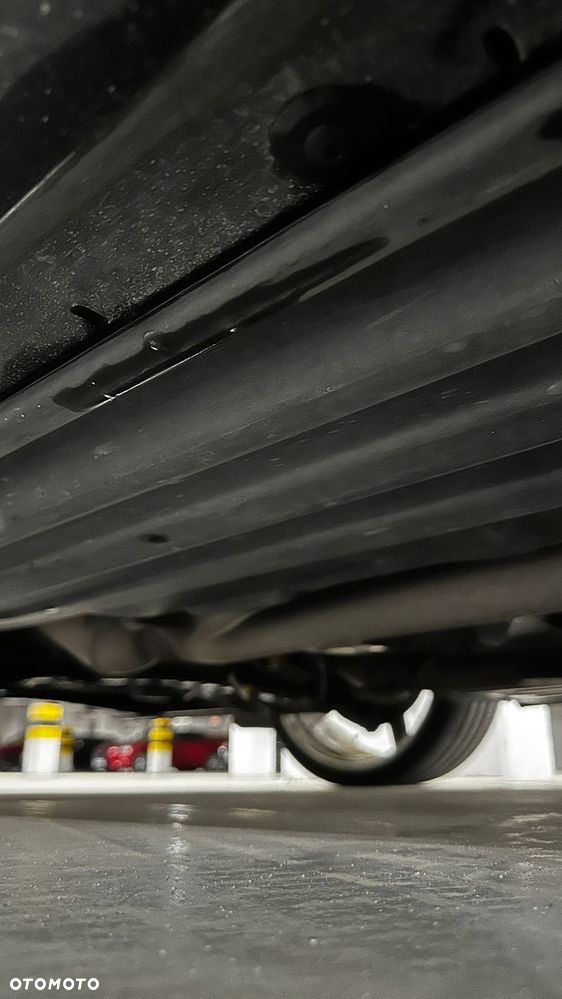 Mercedes-Benz Klasa E 500 4-Matic Elegance - 27