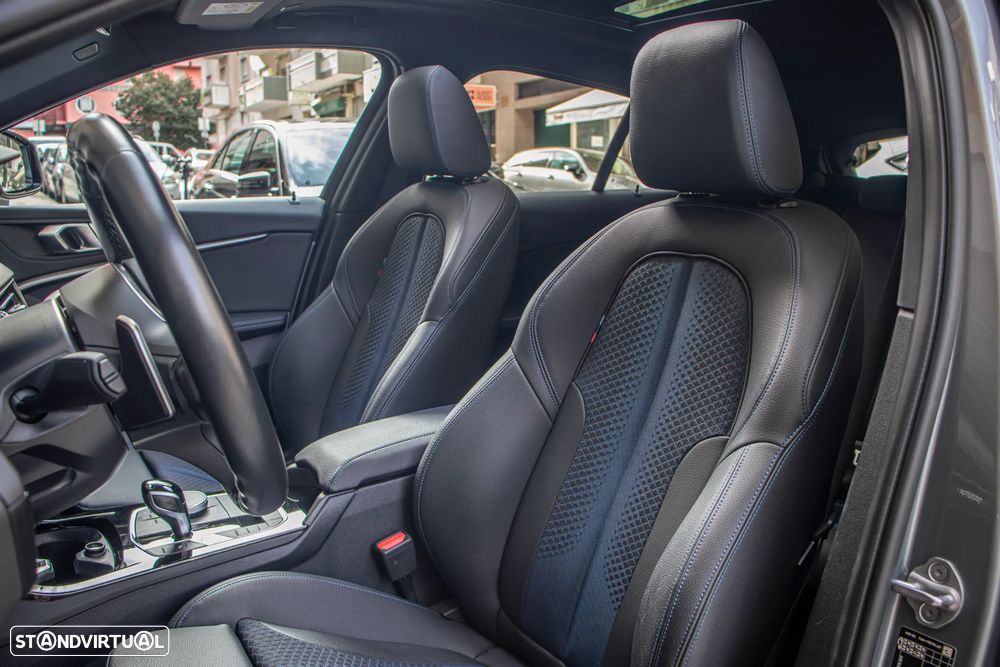 BMW M135i xDrive - 8