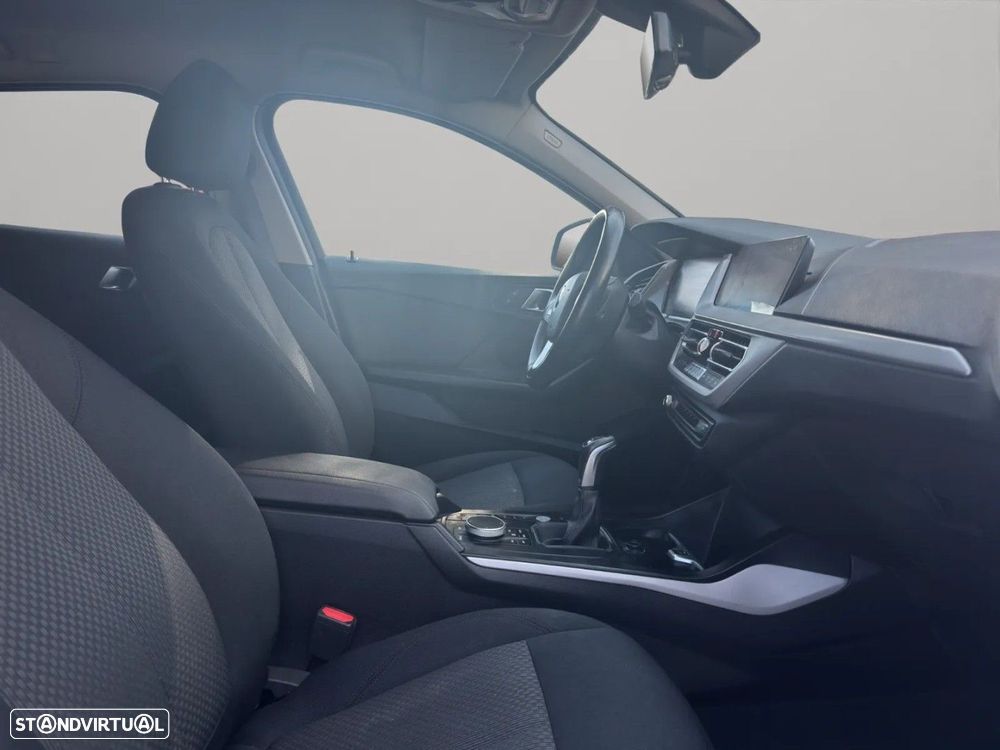 BMW 116 i Line Sport - 16