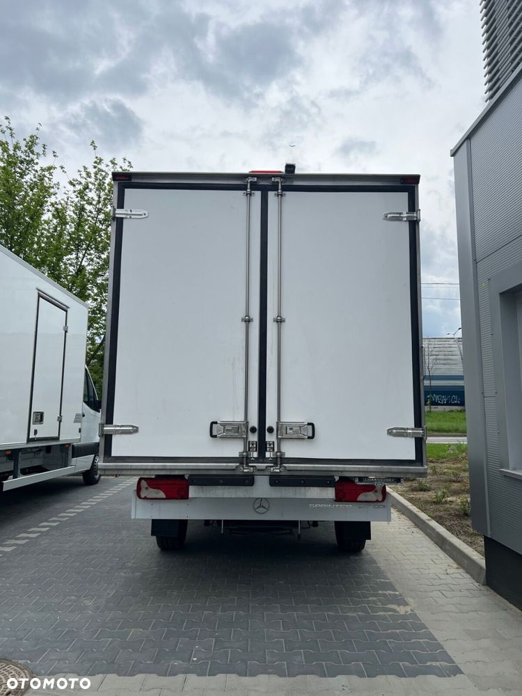 Mercedes-Benz Sprinter 317 CDI OM654 - 5