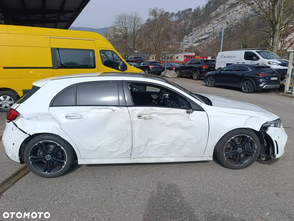 Mercedes-Benz Klasa A 250 4Matic 7G-DCT AMG Line - 6