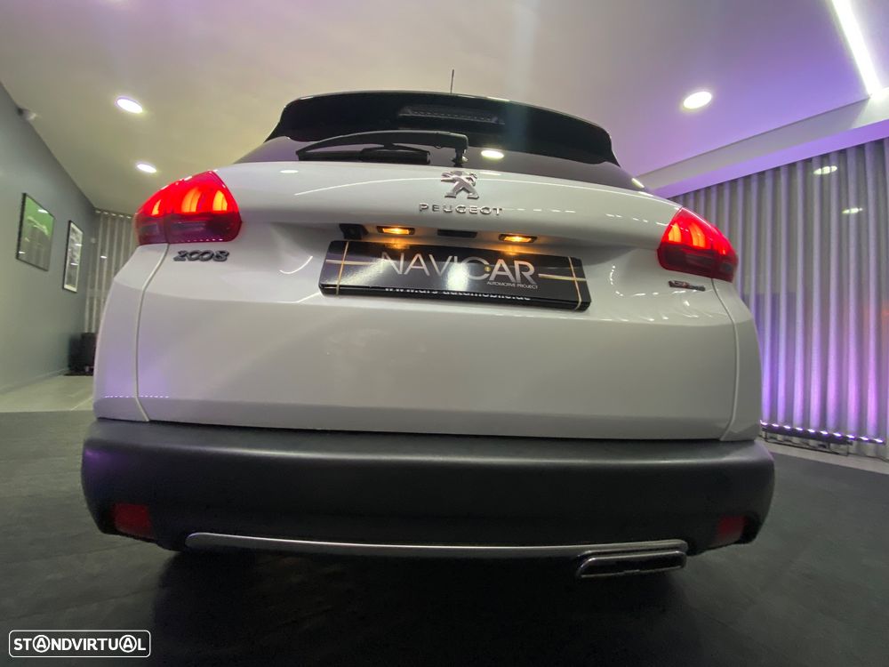 Peugeot 2008 1.5 BlueHDi GT Line - 31
