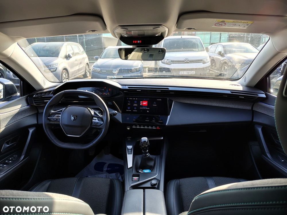 Peugeot 308 1.2 PureTech Allure S&S - 9