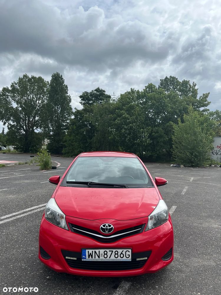 Toyota Yaris 1.33 Premium - 10