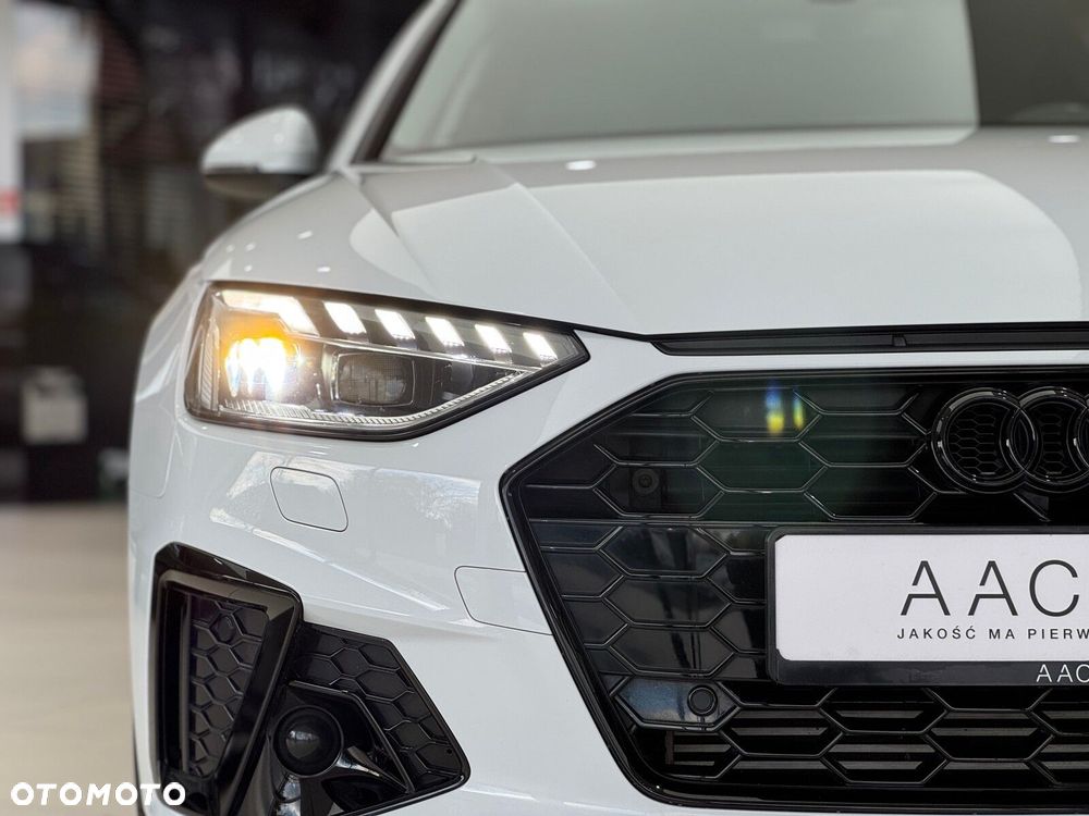 Audi A4 Limousine - 39