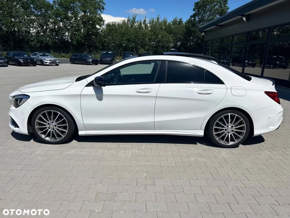 Mercedes-Benz CLA 250 4-Matic AMG Line - 6