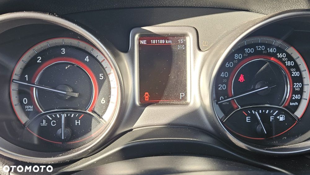 Fiat Freemont 2.0 Multijet Cross AWD - 9