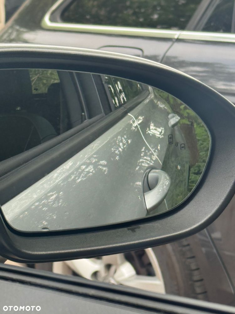 Opel Astra 1.4 T Elite S&S - 9