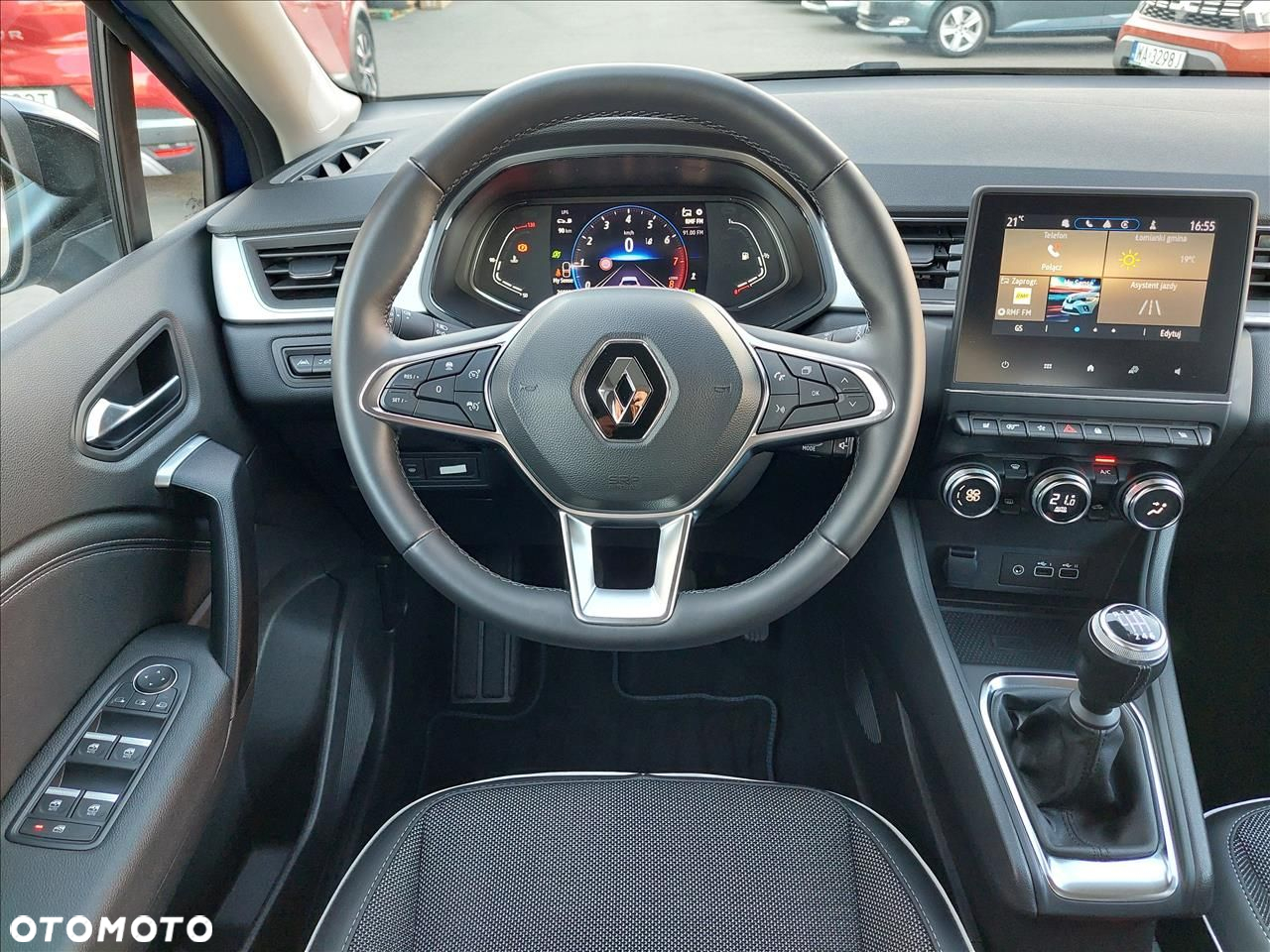 Renault Captur - 10