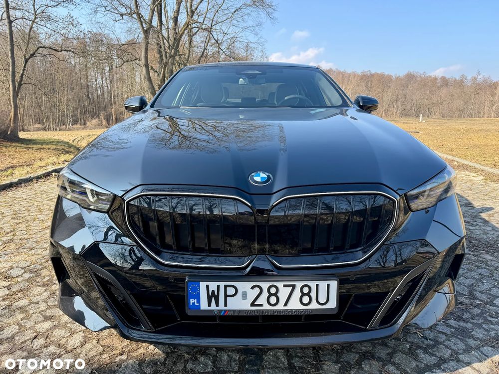 BMW Seria 5 540d xDrive mHEV M Sport - 1
