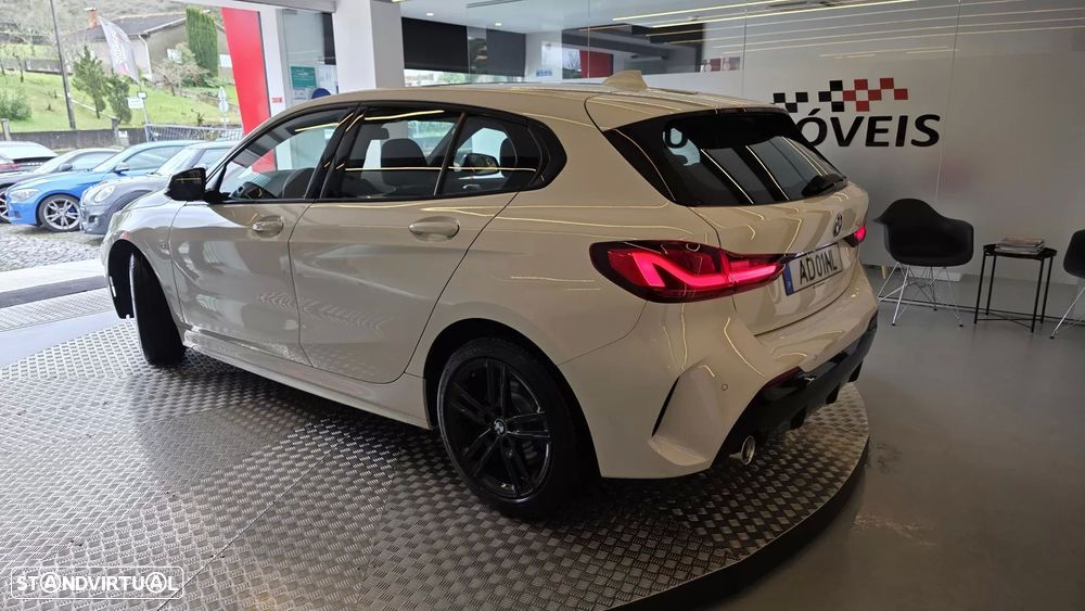 BMW 116 d Pack M - 19