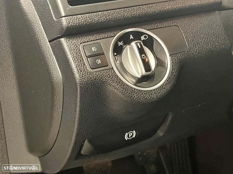 Mercedes-Benz C 220 CDi Avantgarde BE - 11