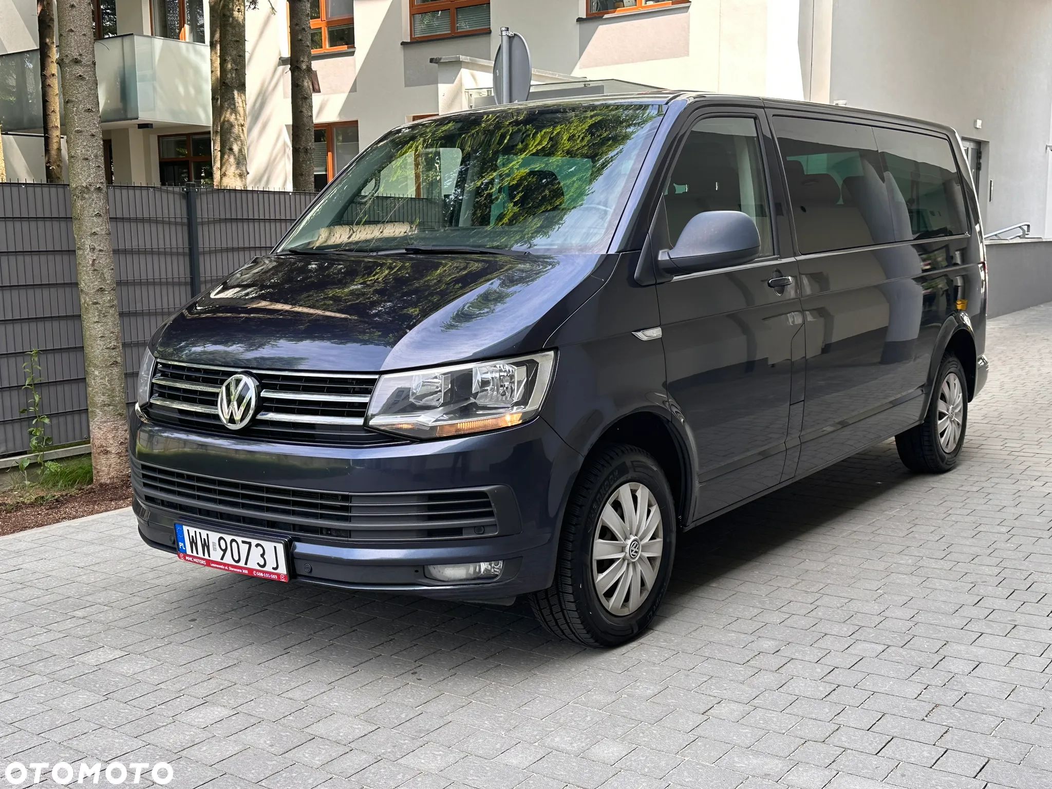 Volkswagen Caravelle 2.0 TDI L2 Highline - 1