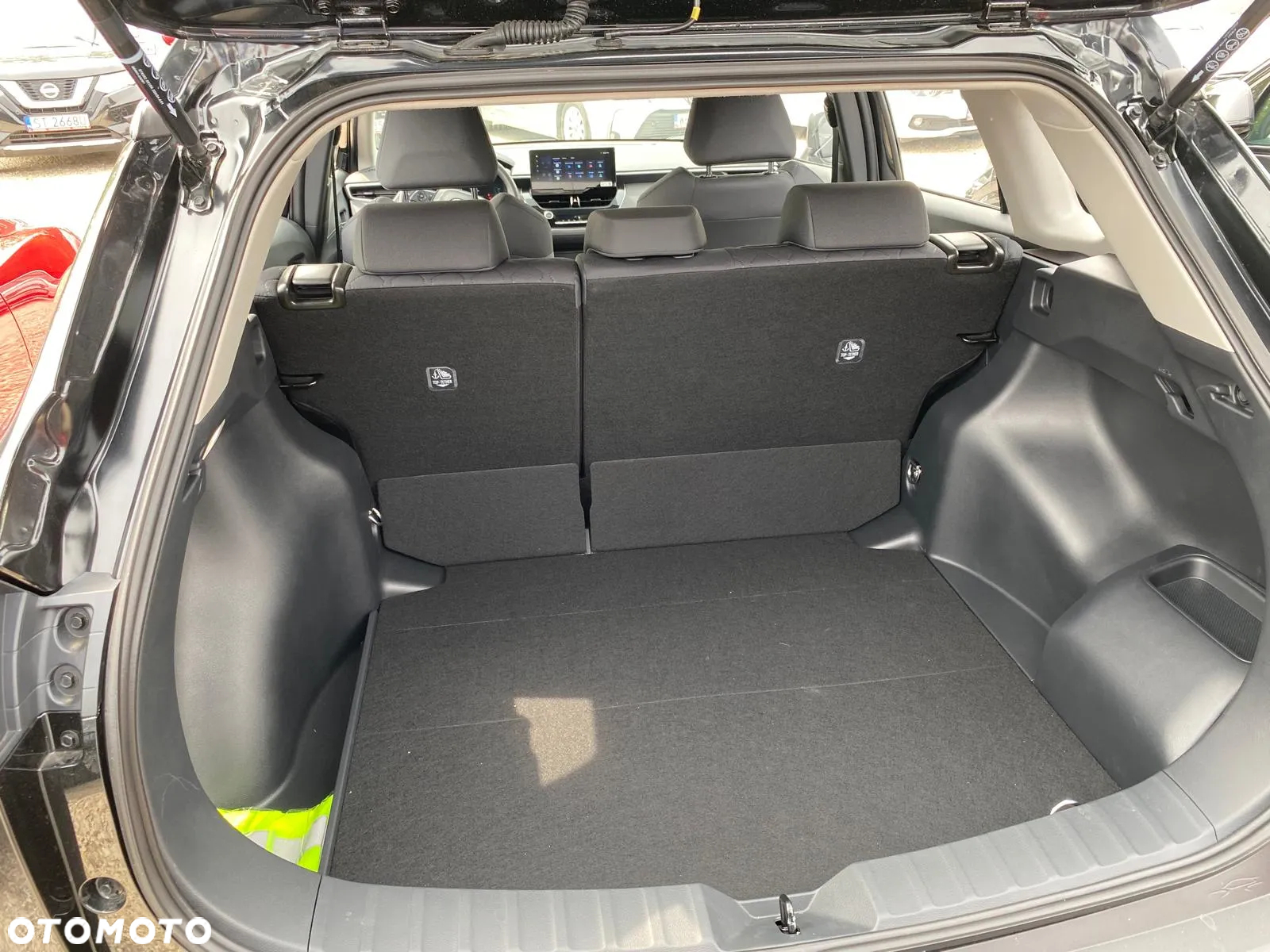 Toyota Corolla Cross - 20