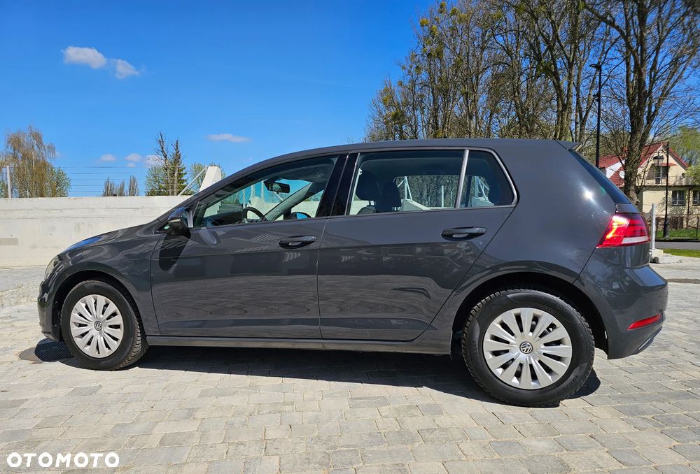 Volkswagen Golf 1.6 TDI BMT Comfortline - 14