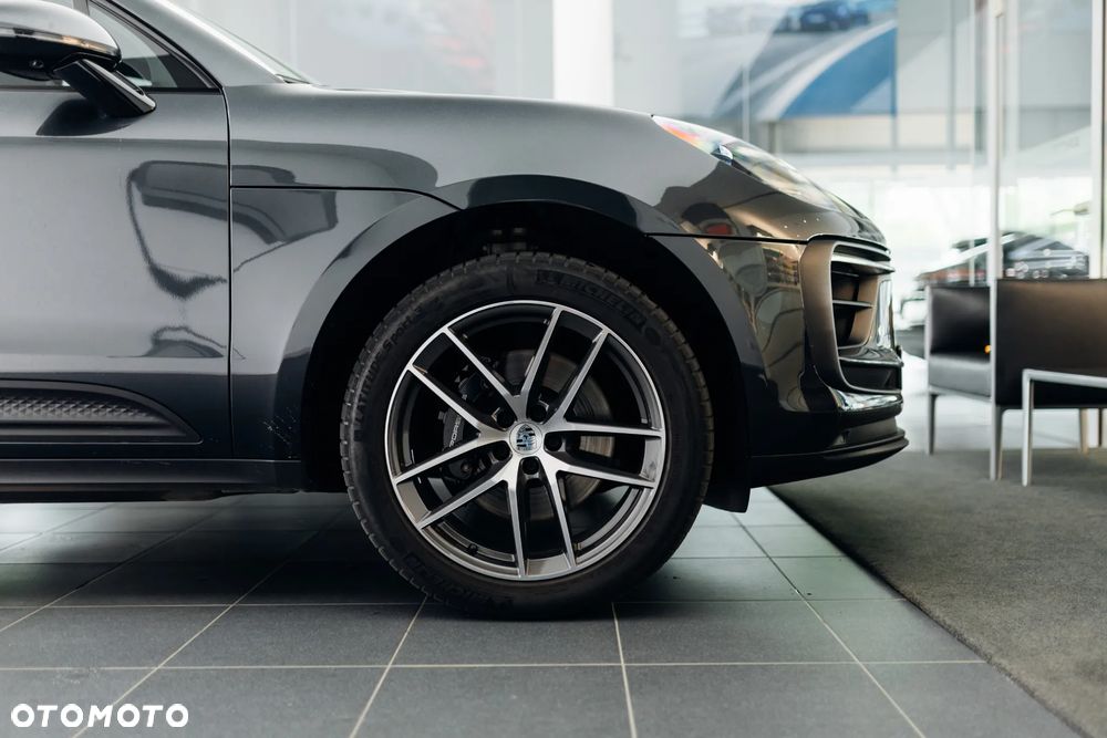 Porsche Macan S - 23