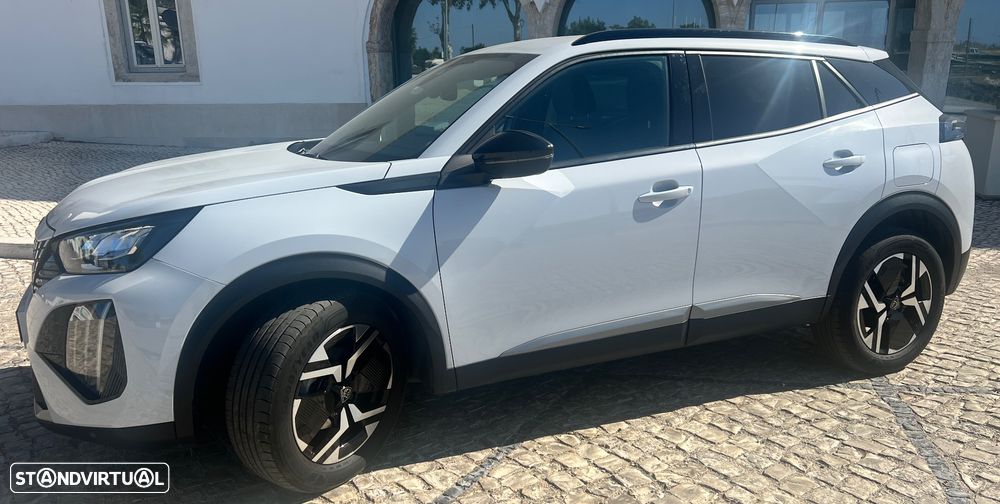 Peugeot 2008 1.2 PureTech Allure - 2
