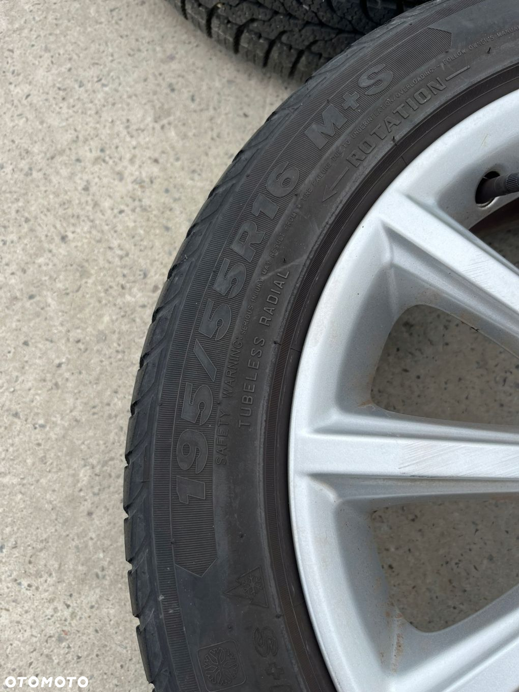 KOŁA FELGI OPONY CAŁOROCZNE FORD FIESTA MK7 195/55 R16 - 8