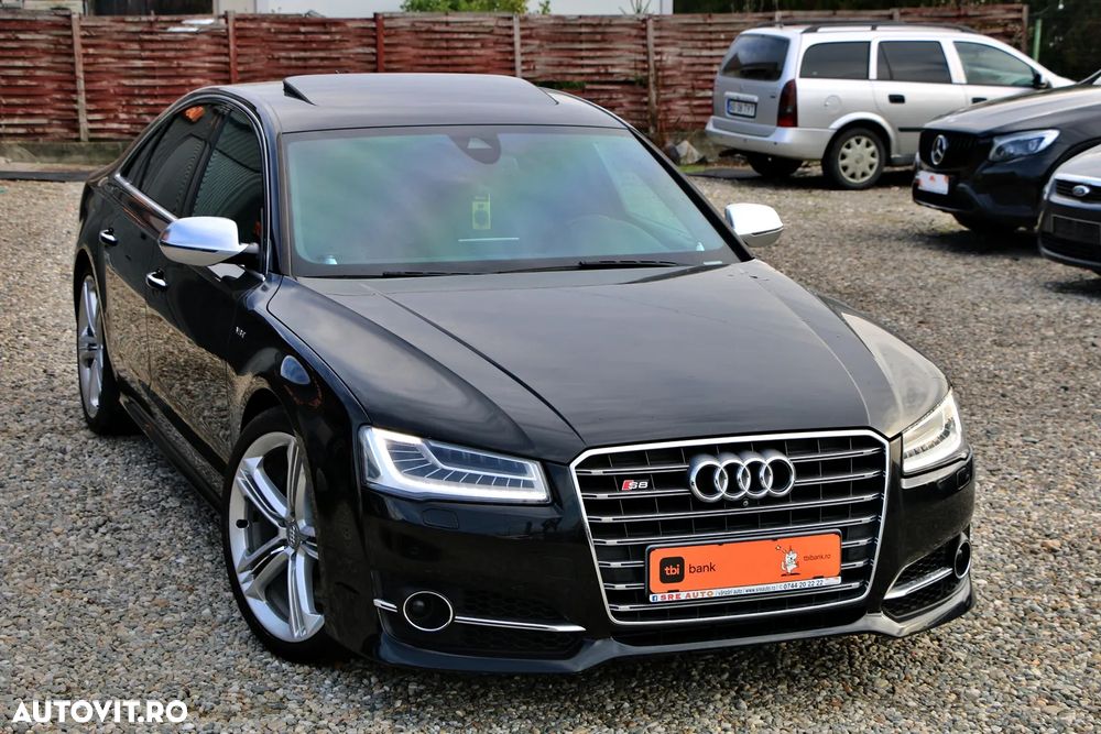 Audi S8 - 13