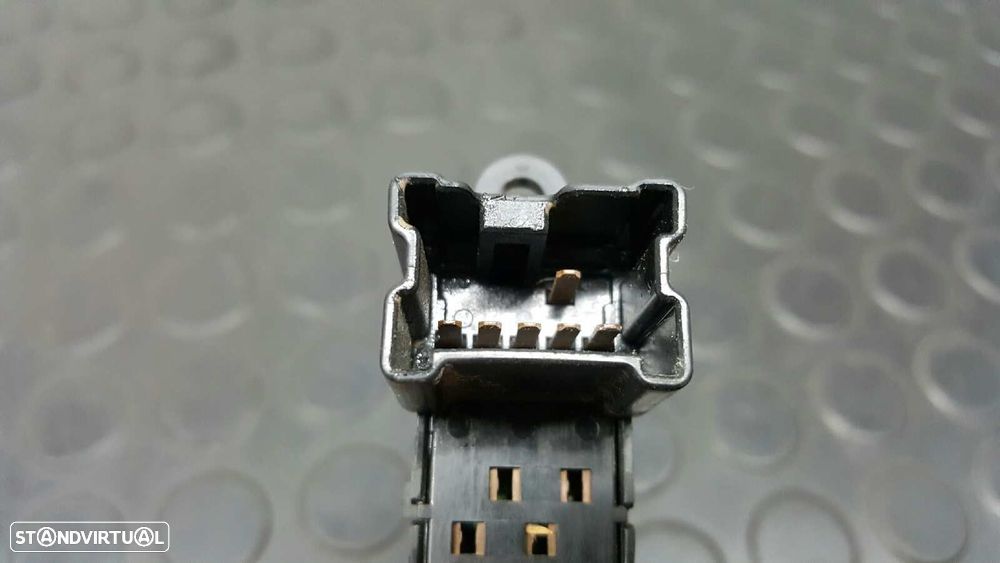 COMANDO DO ELEVADOR TRASEIRO DIREITO NISSAN QASHQAI (J10) TEKNA - 4