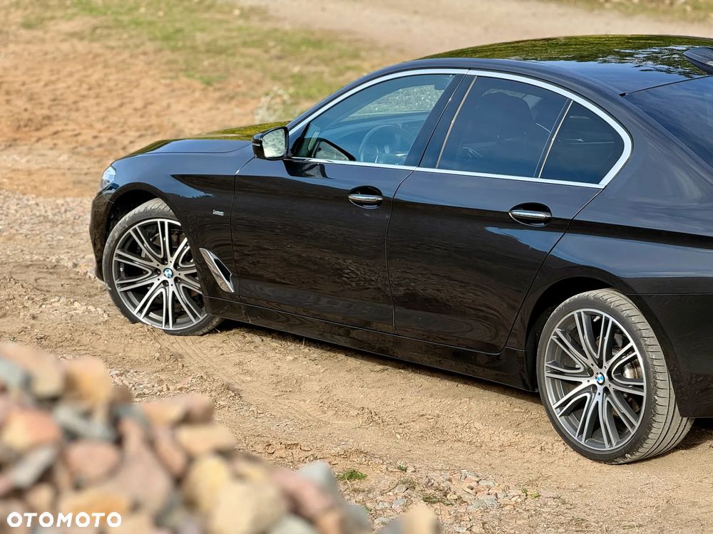 BMW Seria 5 520d Luxury Line - 6