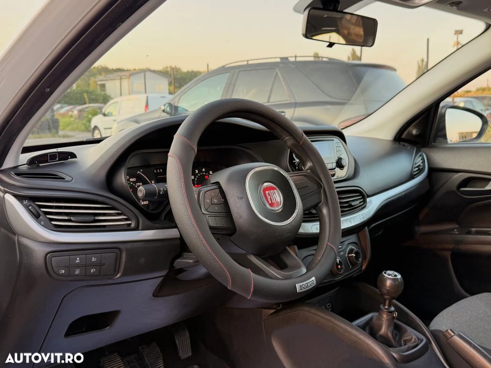 Fiat Tipo 1.4 Easy - 17