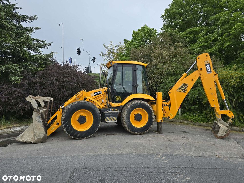 JCB 4CX  KOPARKO ŁADOWARKA LAKIER IDEAŁ - 4