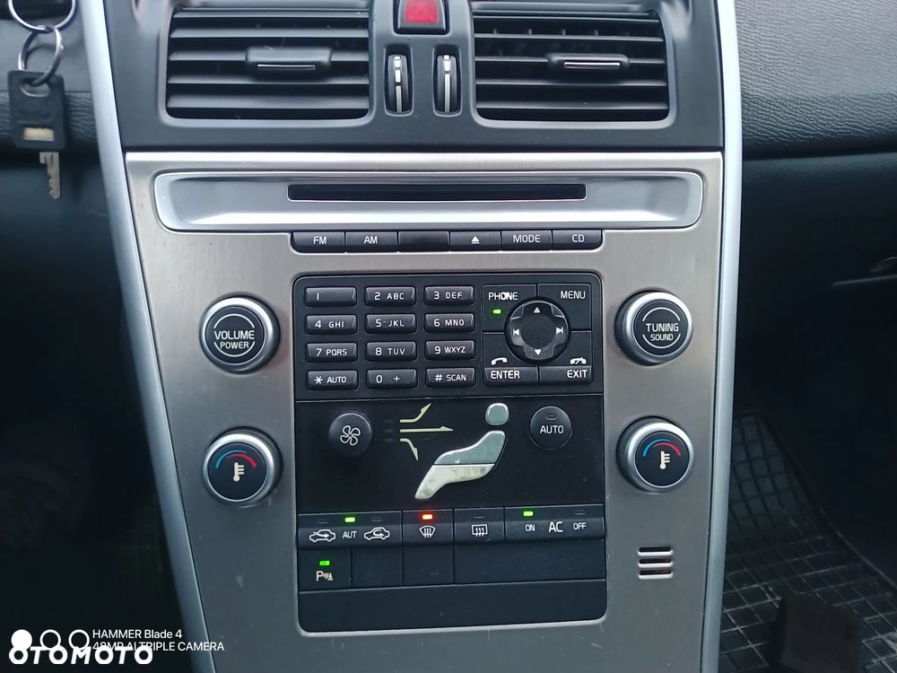 Volvo XC 60 2.0T Kinetic - 24