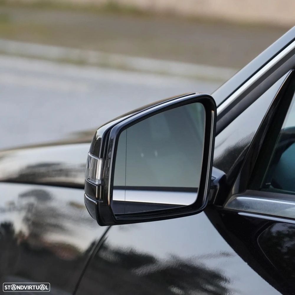 Mercedes-Benz E 300 Bluetec Hybrid Avantgarde - 52