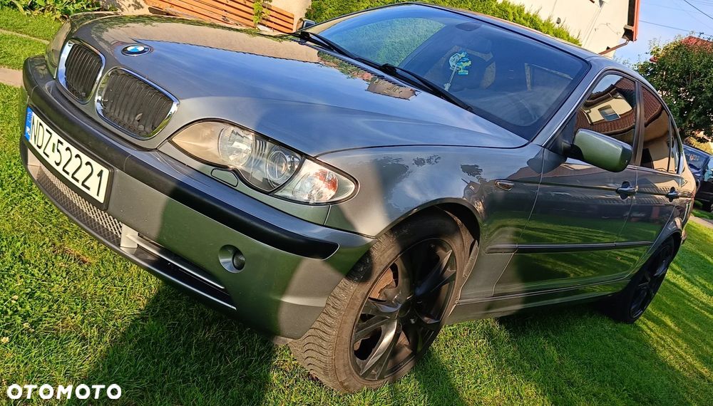 BMW Seria 3 330ix - 22