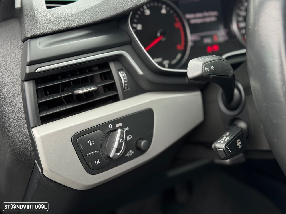 Audi A4 Avant 35 TDI Advanced S tronic - 13