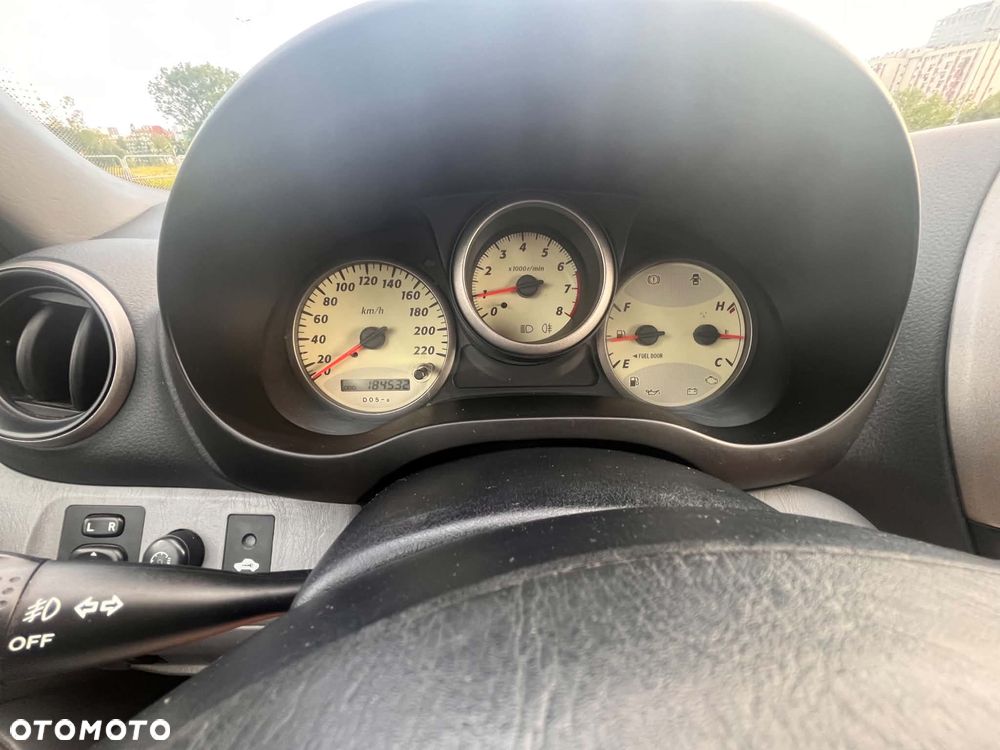 Toyota RAV4 - 13