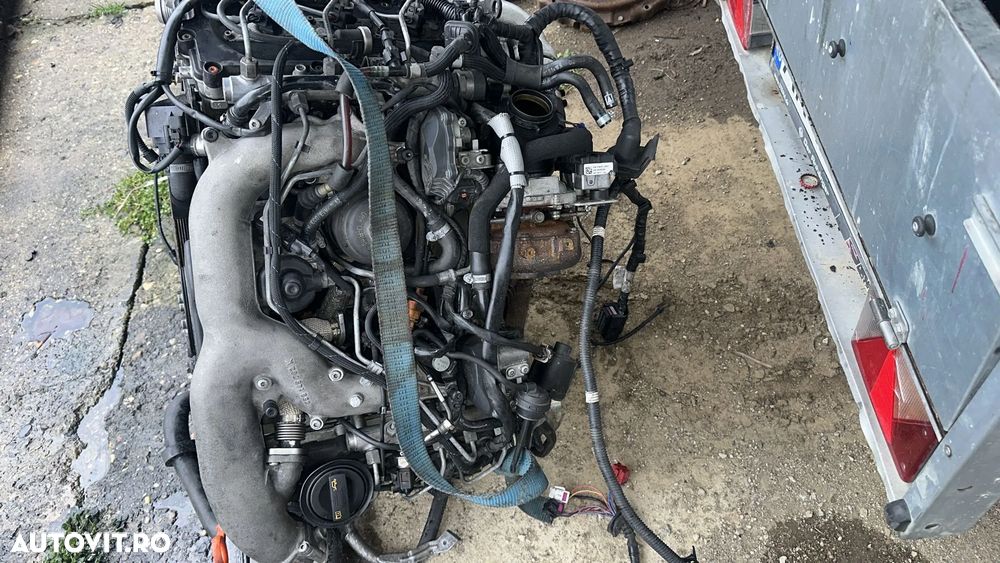 Volkswagen Touareg - 4