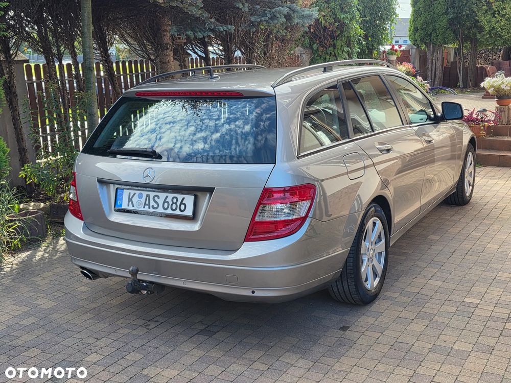 Mercedes-Benz Klasa C 200 (BlueEFFICIENCY) 7G-TRONIC Elegance - 11