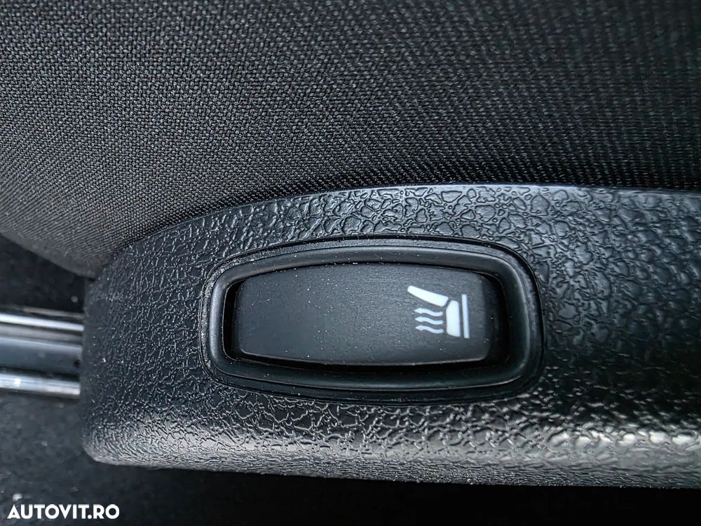 Dacia Lodgy 1.5 Blue dCi Stepway - 18