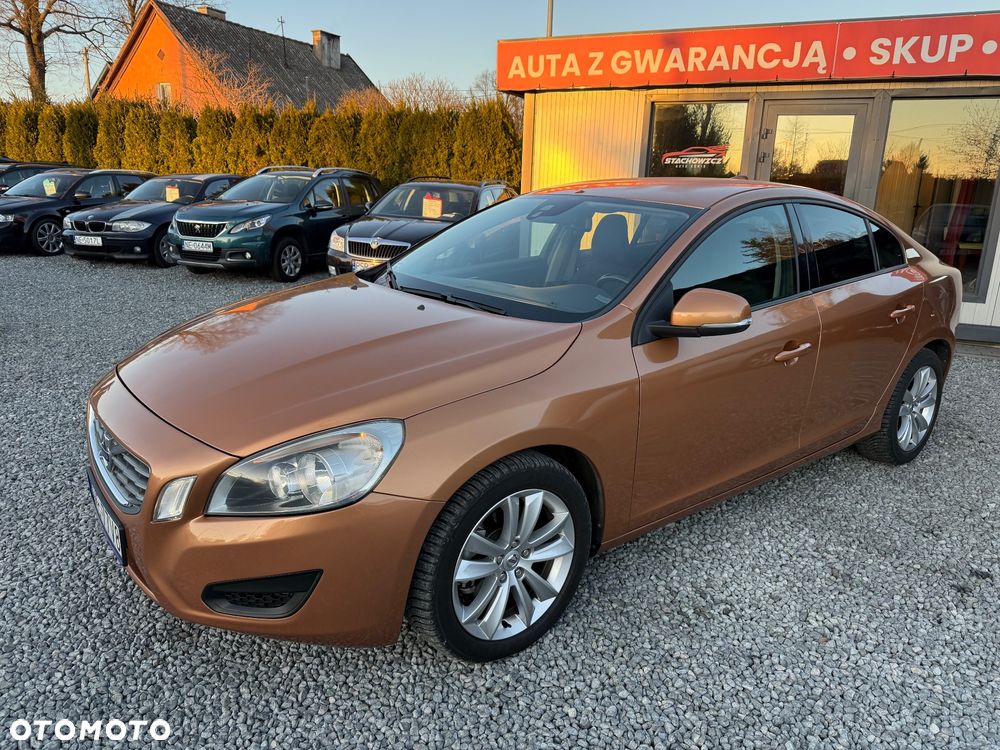 Volvo S60 D3 Geartronic R-Design - 19