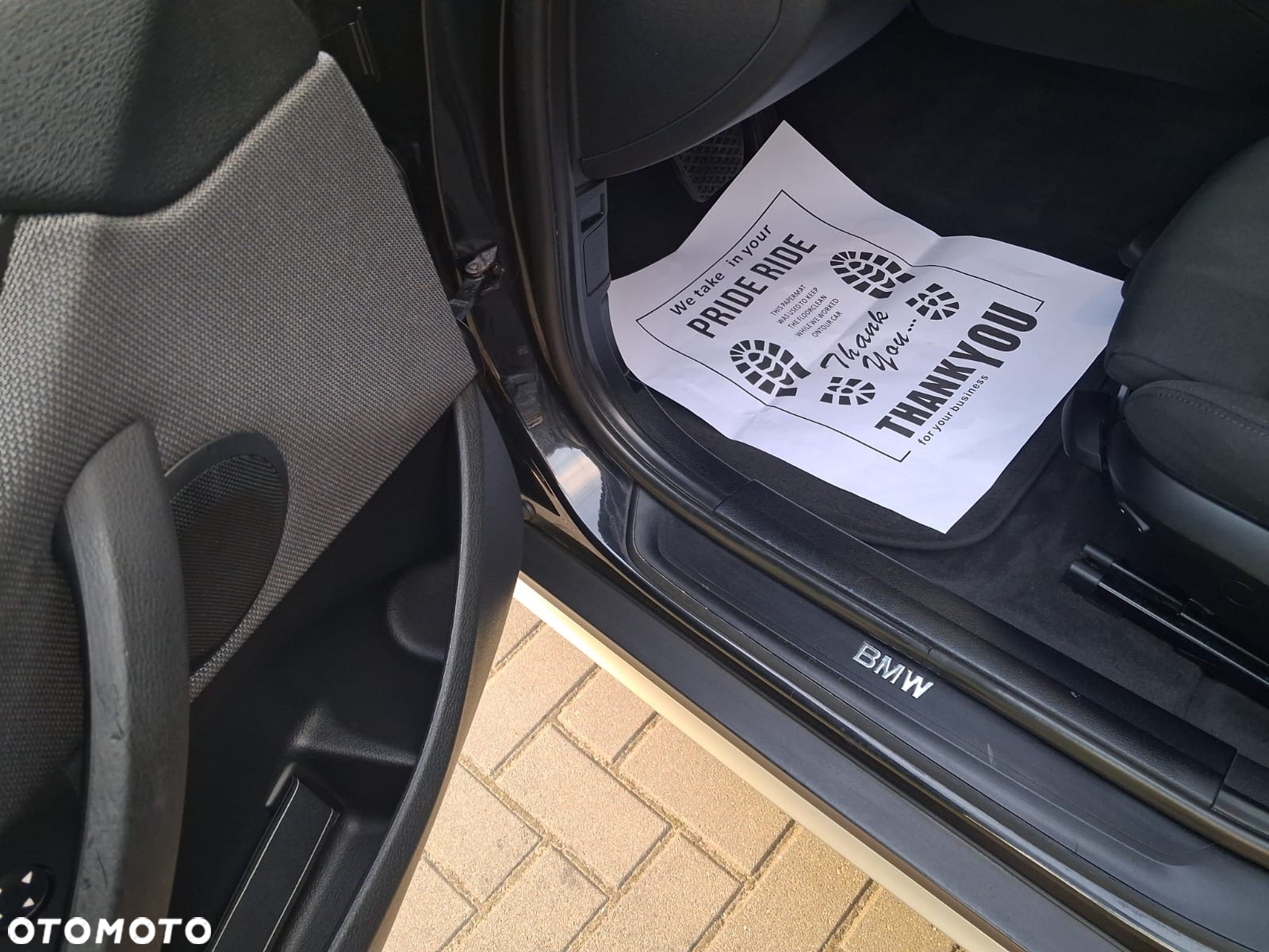BMW X1 xDrive18d - 12