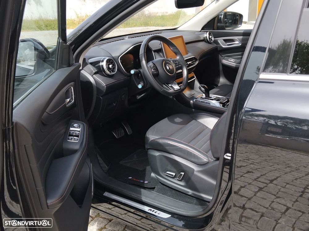 MG EHS 1.5 T-GDI Plug-in Hybrid Luxury - 10