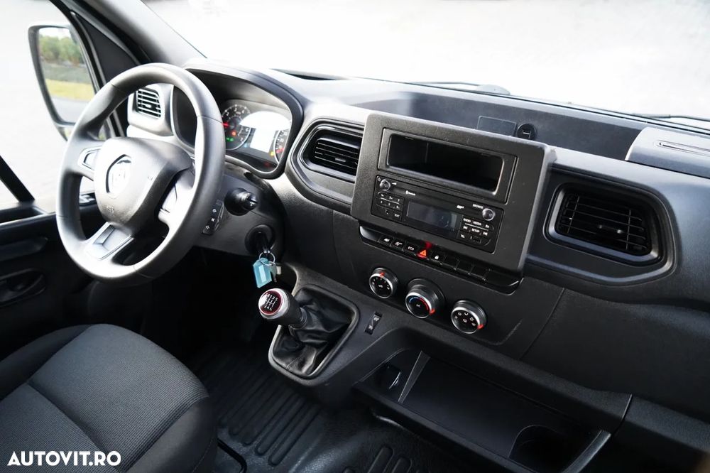 Renault MASTER / CONTAINER / LIFT - 750 KG / MTA: 3500 KG / 2023 / - 28