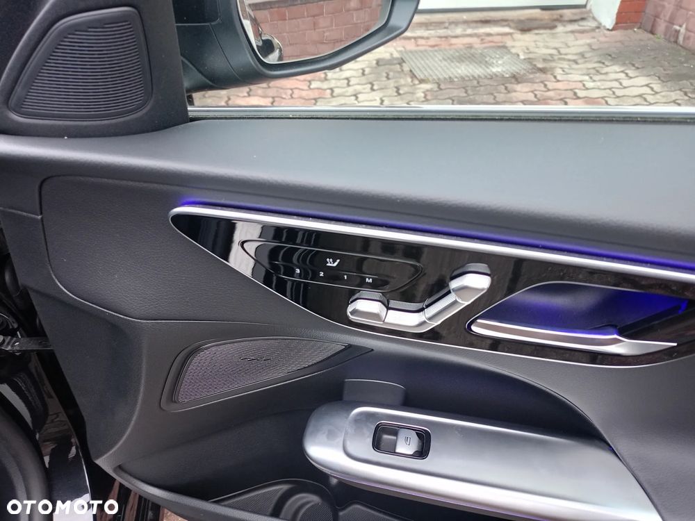 Mercedes-Benz Klasa C - 16