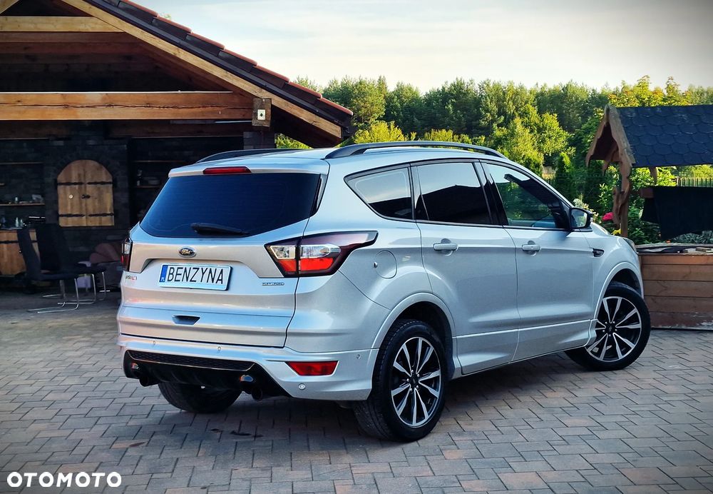 Ford Kuga 1.5 EcoBoost FWD ST-Line - 16